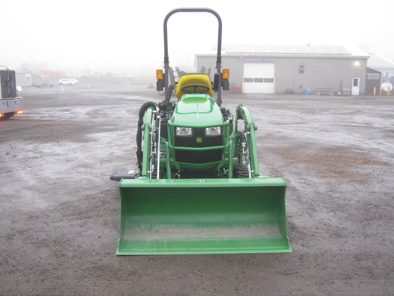 Tractors - Compact  John Deere 1025R Tractor  Photo